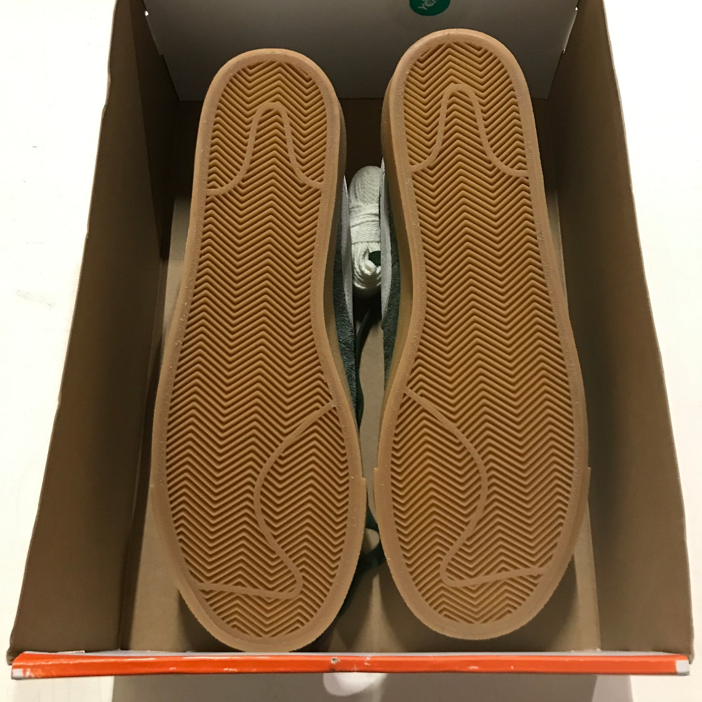 Nike Blazer Low Devin Booker Chevrolet Team Dark Green