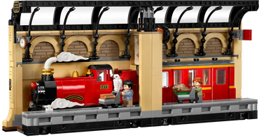 Lego Harry Potter Book Nook: Hogwarts Express