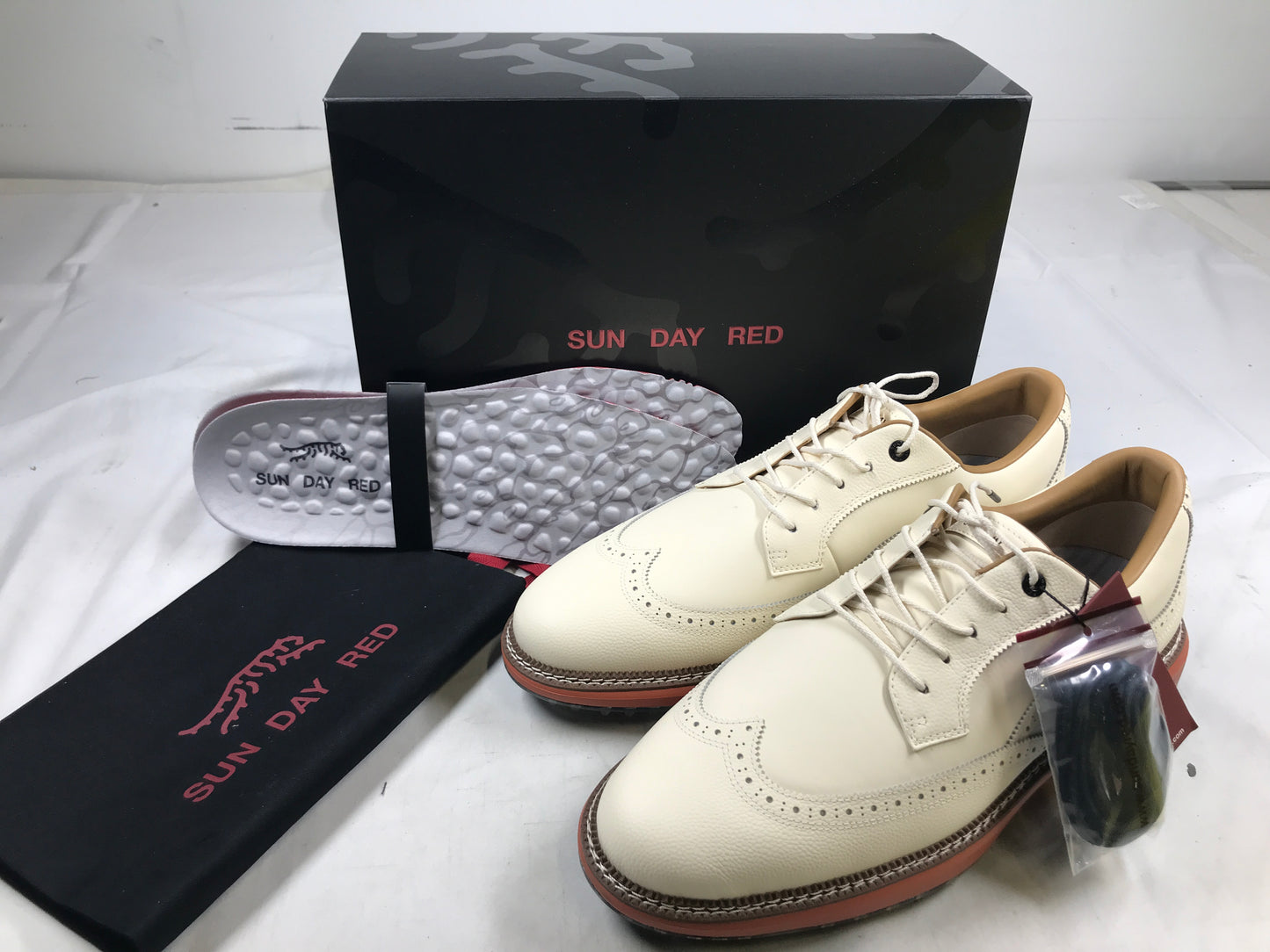 Sun Day Red Pioneer Magnolia Golf Shoes - Mens