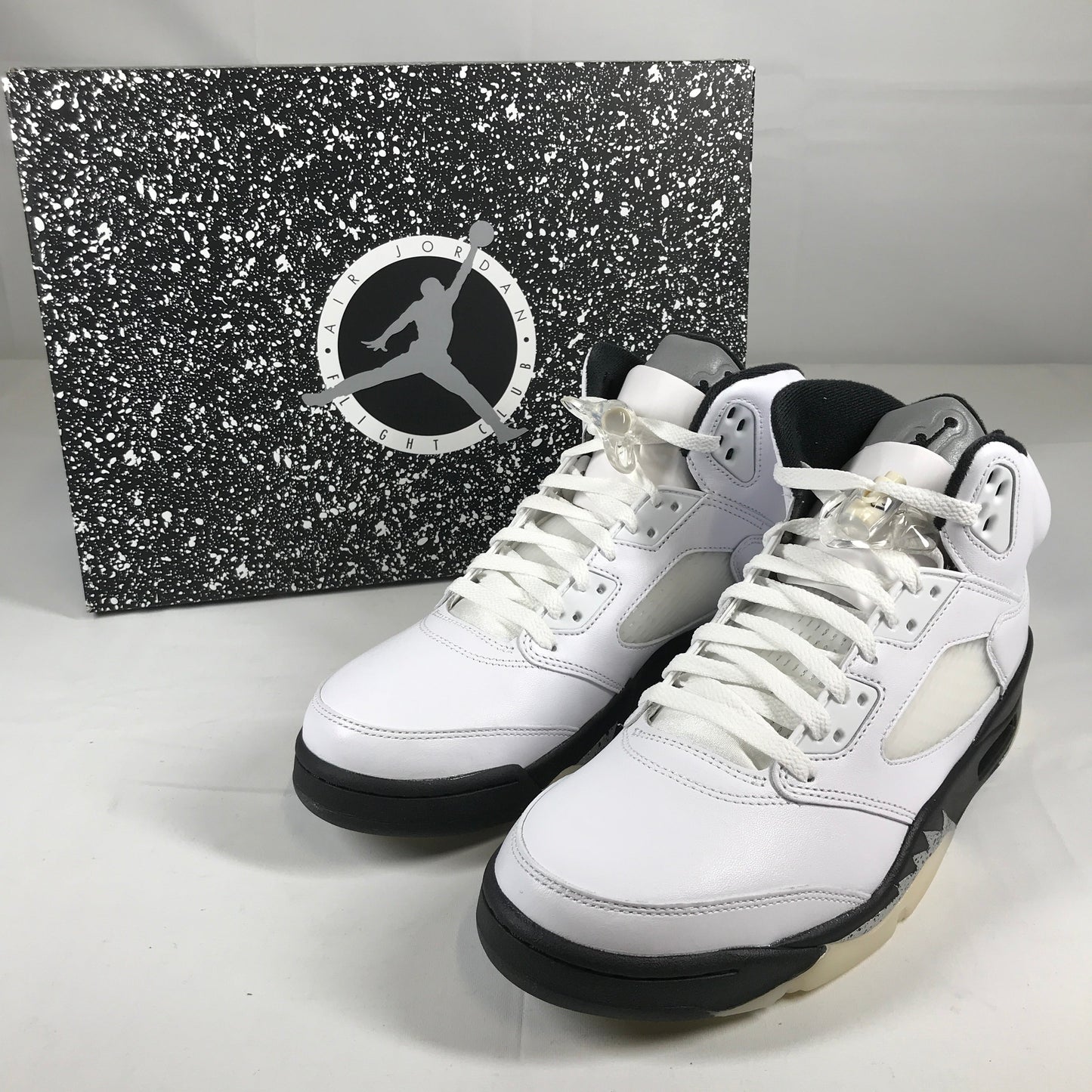 Air Jordan Retro 5 Black/Silver/White - Size 11 Men's