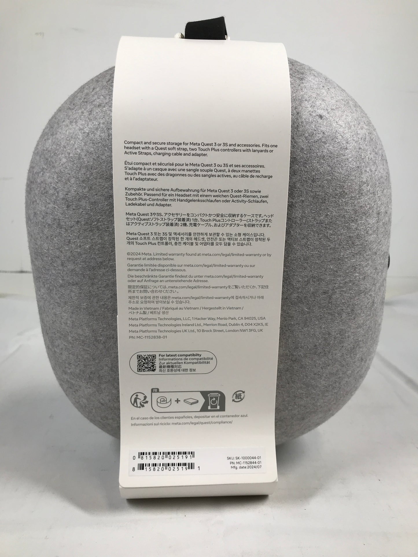 Meta Quest Compact Carrying Case for Meta Quest 3/3S