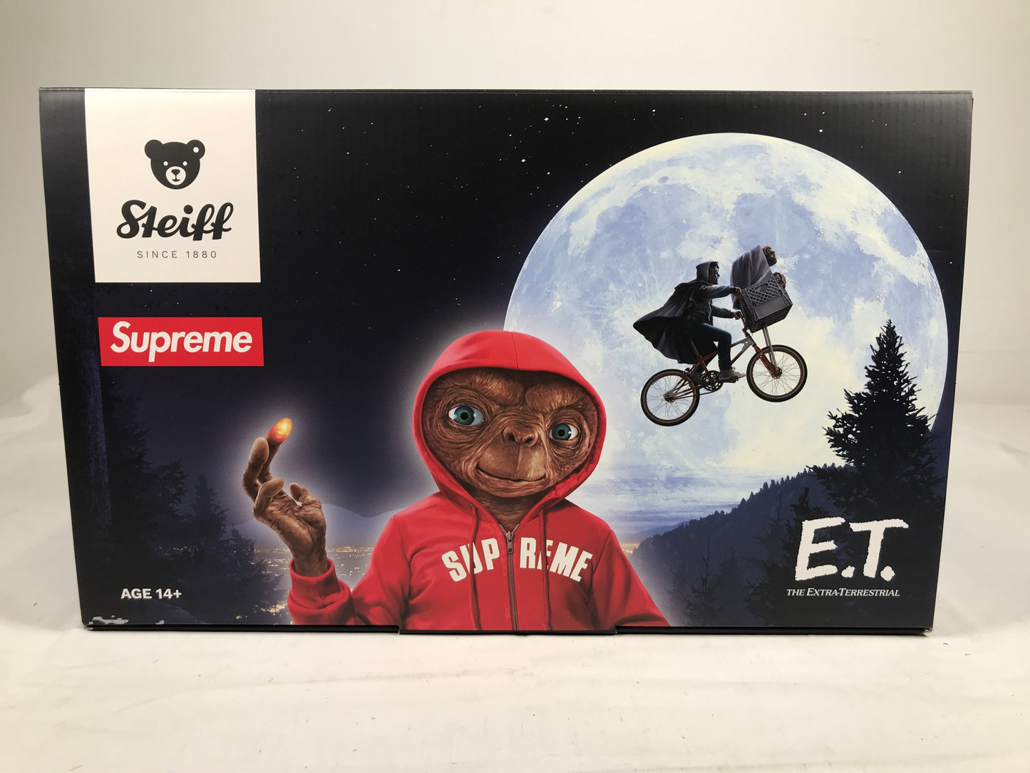 Supreme x Steiff ET