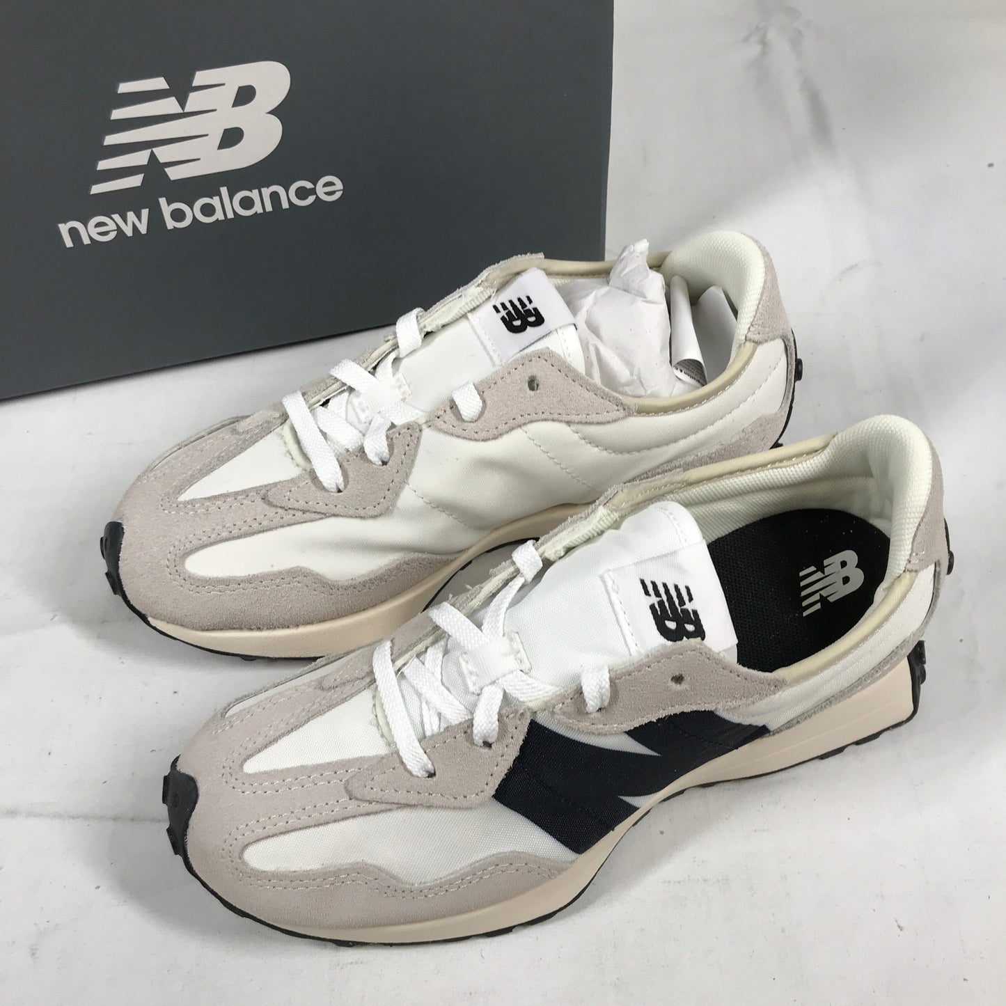 1 New Balance Kids' GS327FE Silver Birch / Black