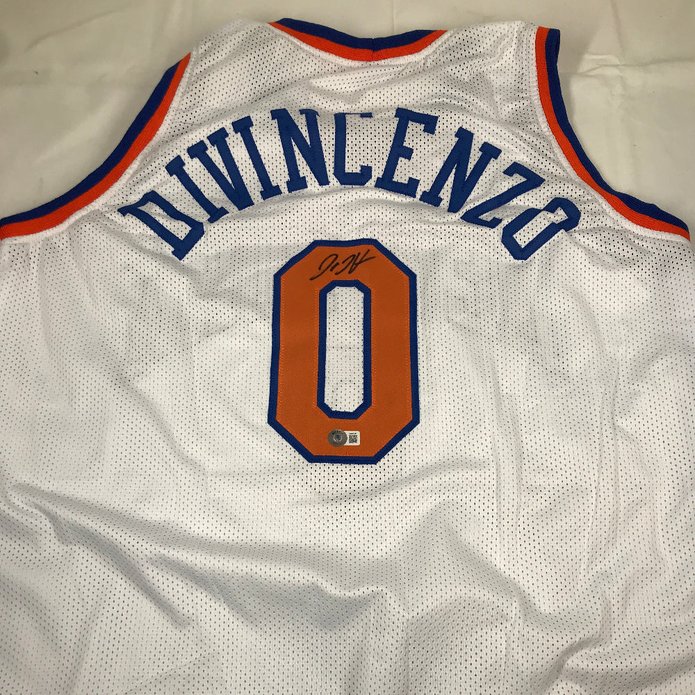 NBA - Donte DiVincenzo Signed Jersey New York Knicks