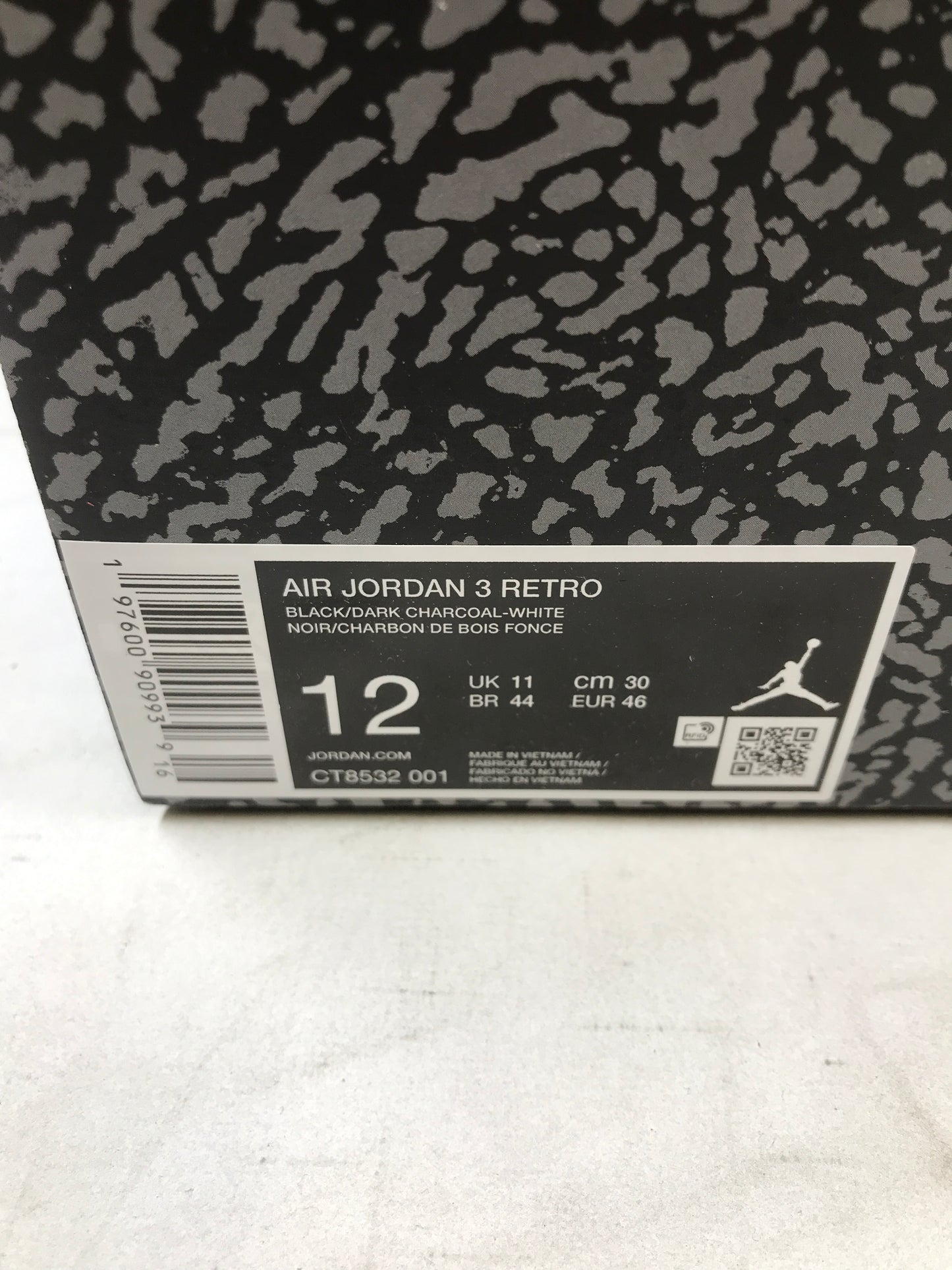 Air Jordan 3 Retro "Black Cat" Basketball Shoes