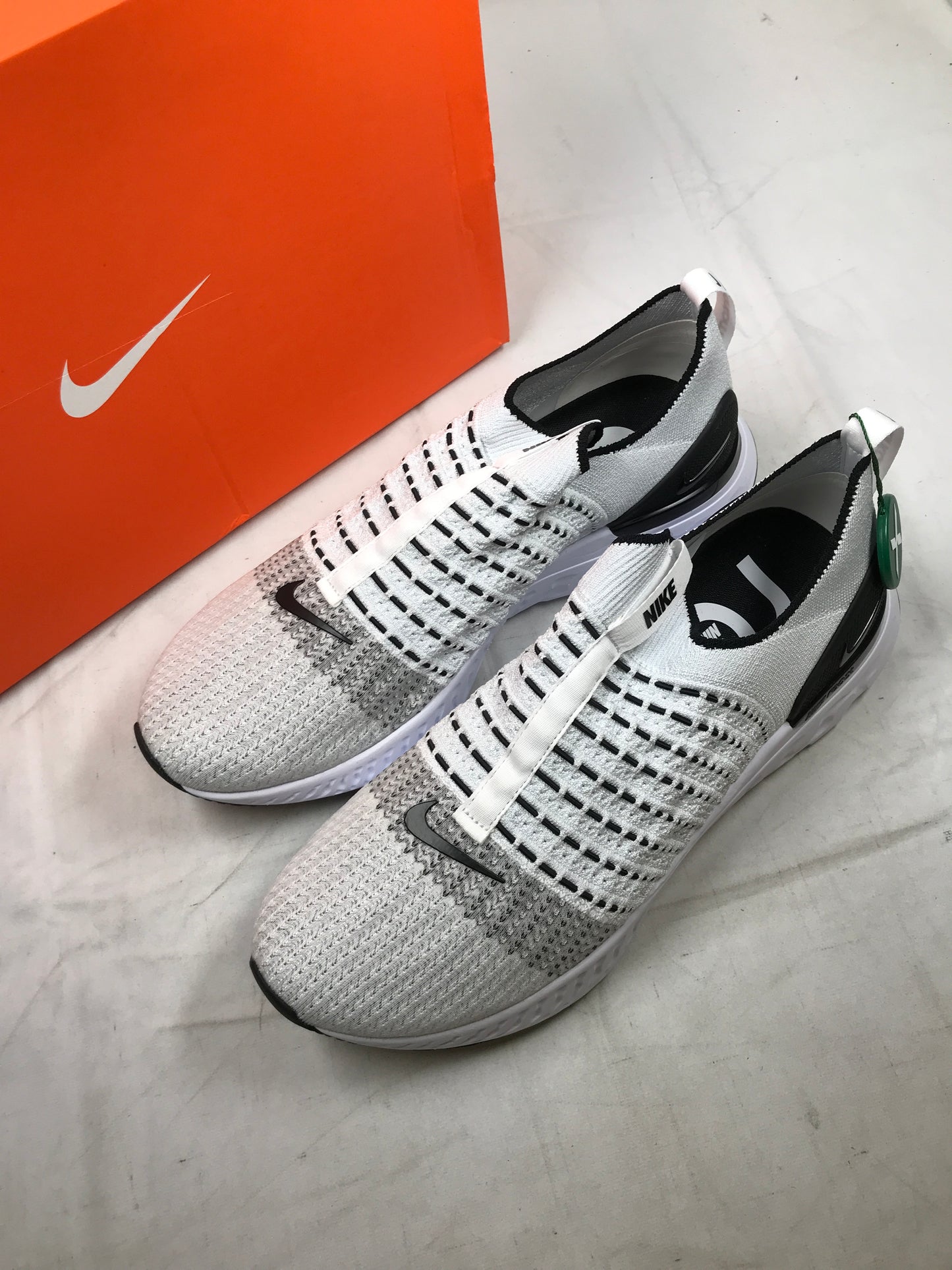Nike React Phantom Run Flyknit 2