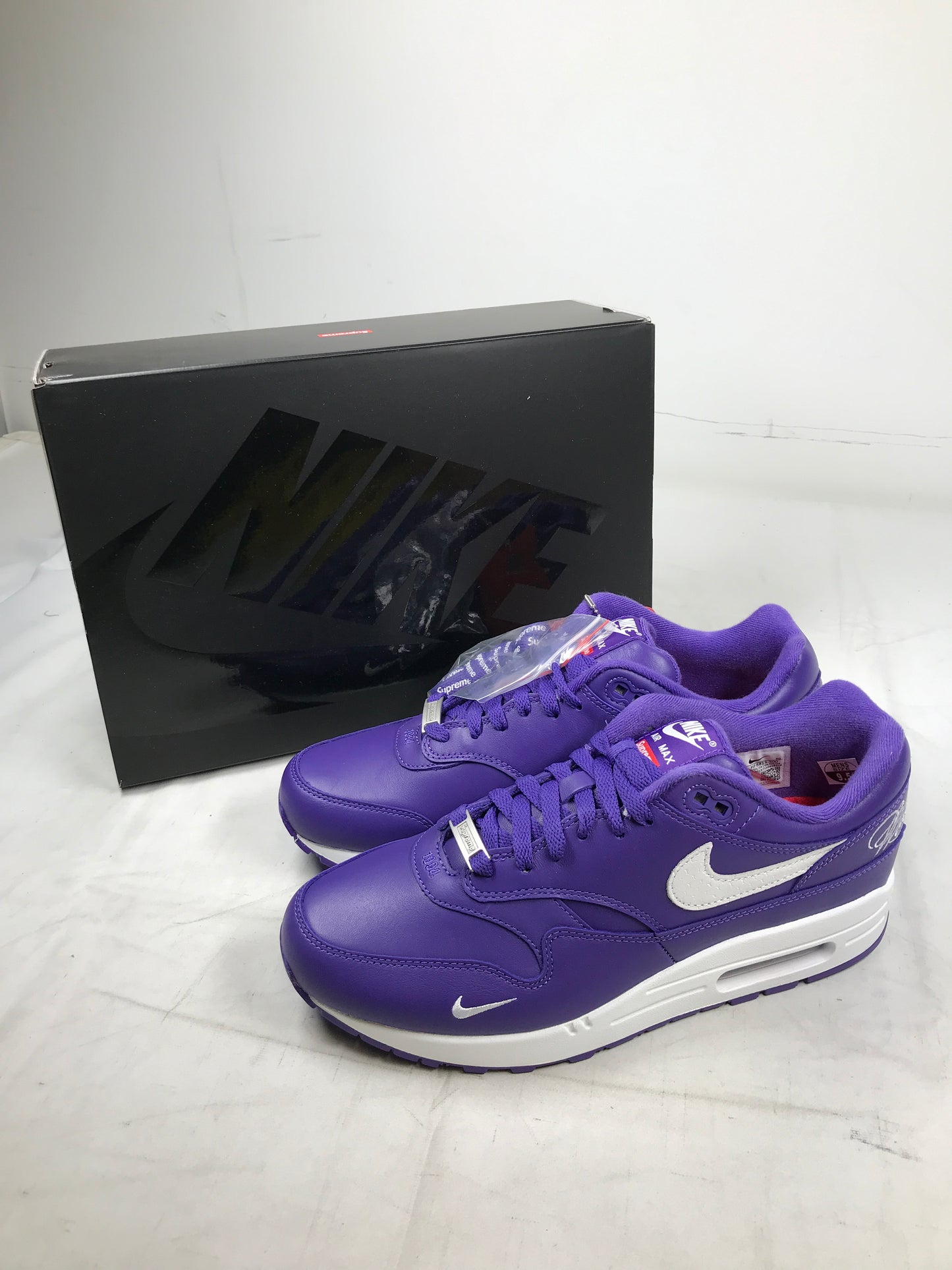 Nike Air Max 1 '87 SP Supreme Varsity Purple