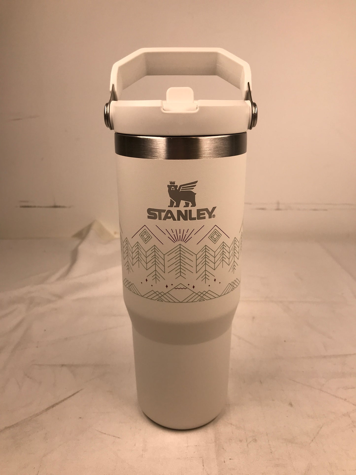 Stanley The IceFlow Flip Straw Tumbler 30 oz