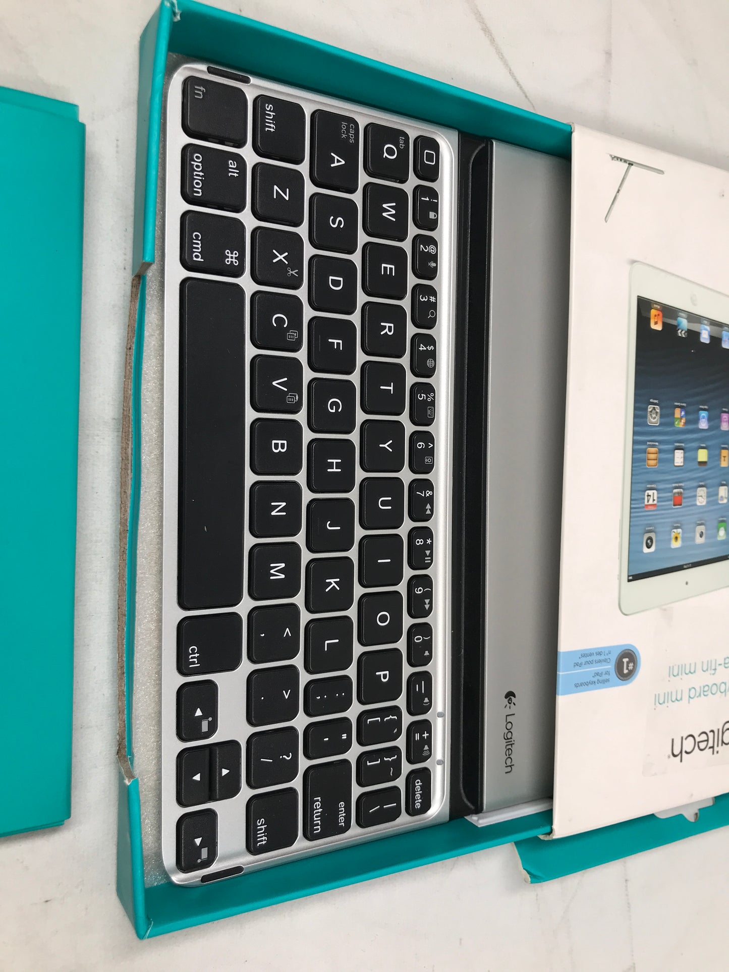 Logitech Ultrathin Keyboard for iPad Mini