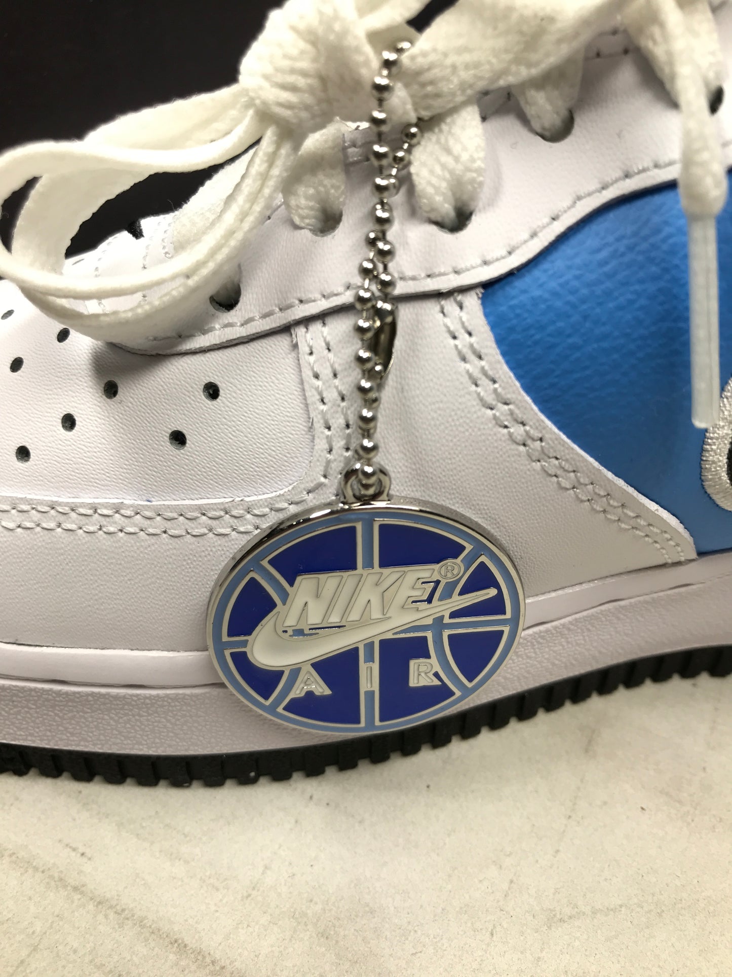 Nike Air Force 1 Low Basketball Hangtag