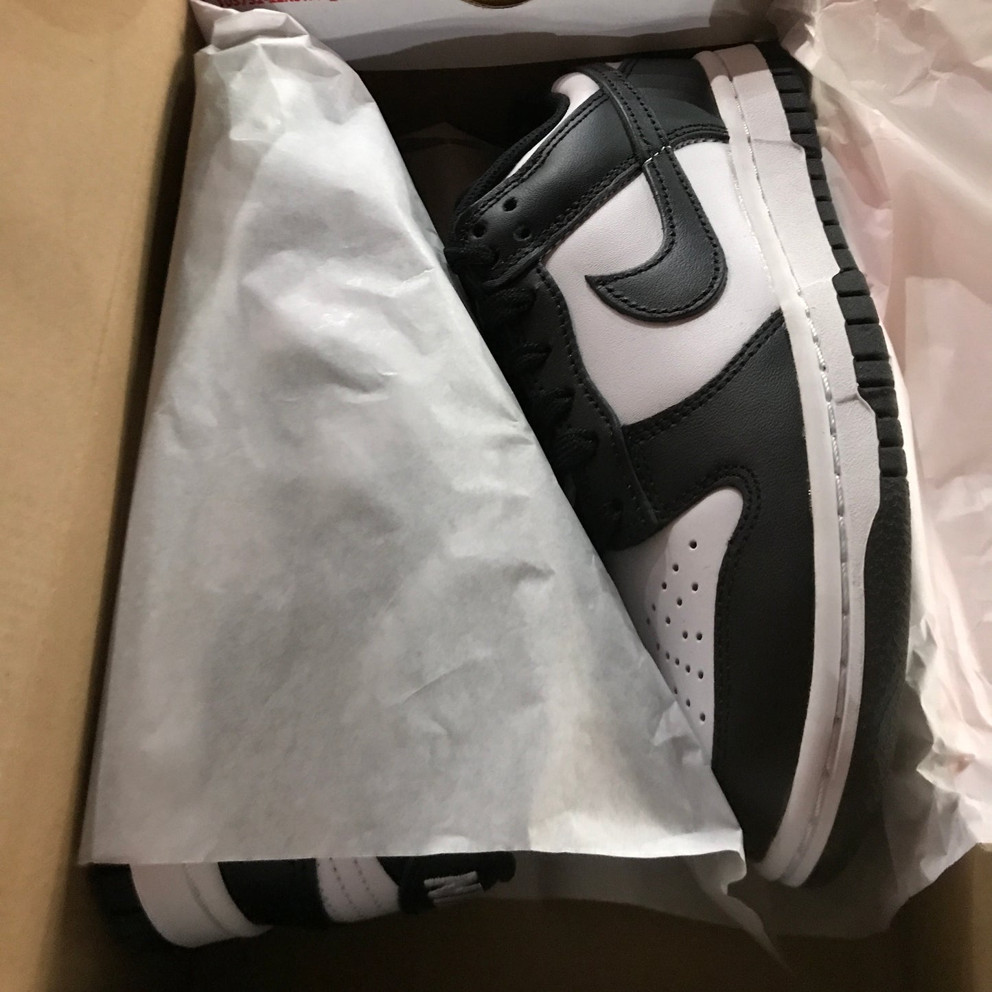 Nike Women's Dunk Low - White / Black