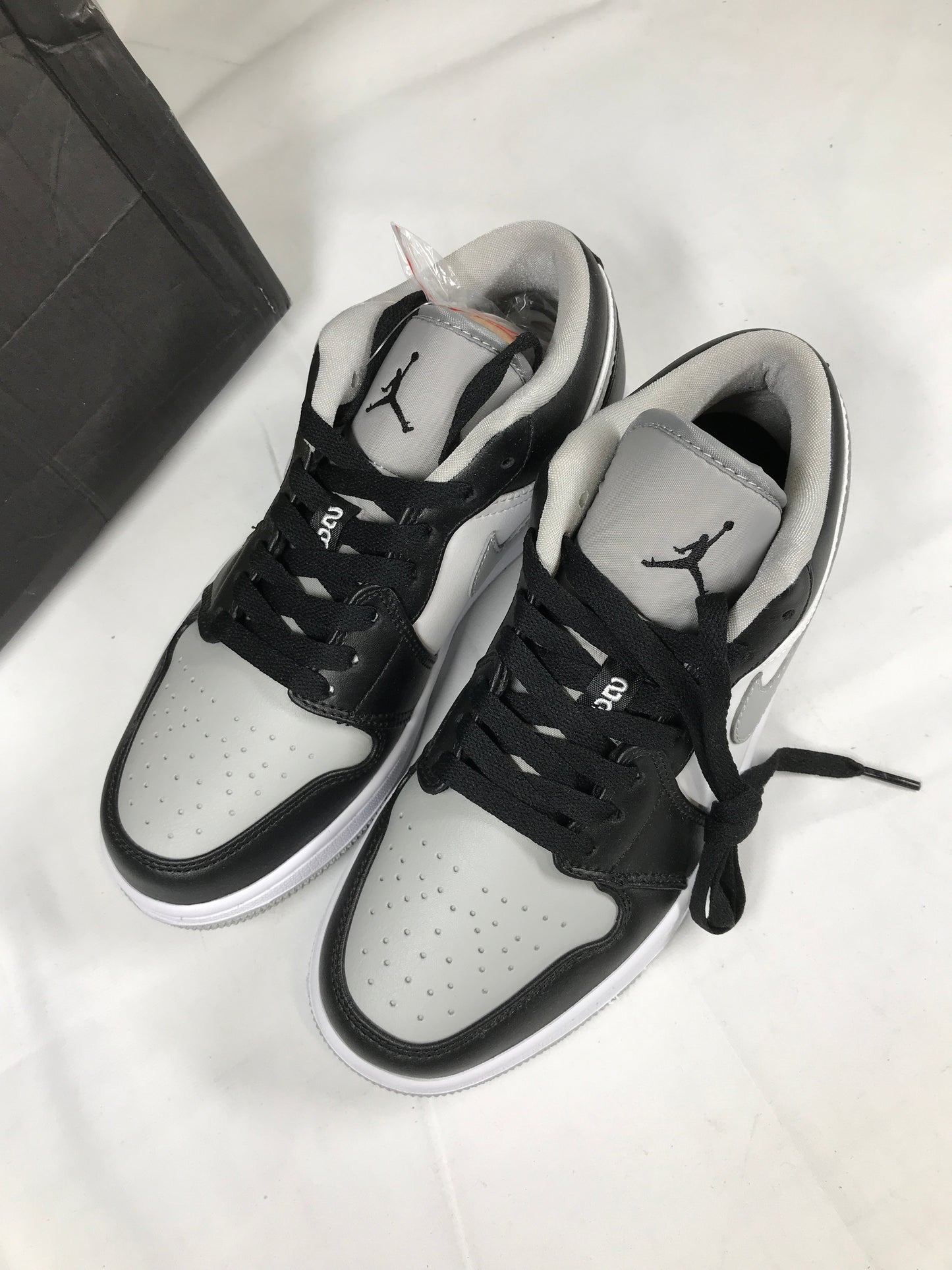 Nike Air Jordan 1 Low Grey Toe (GS)