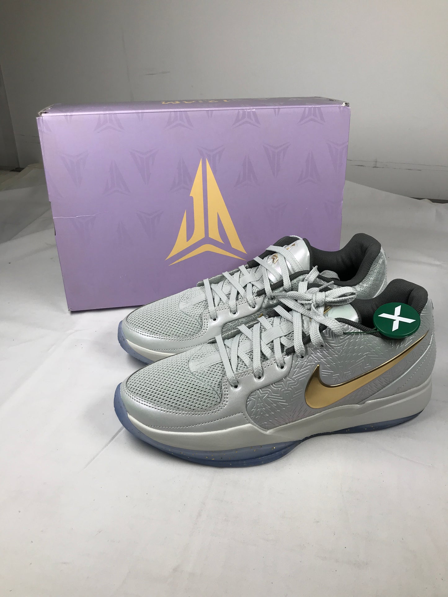 Nike Ja 2 XMAS Tree Topper