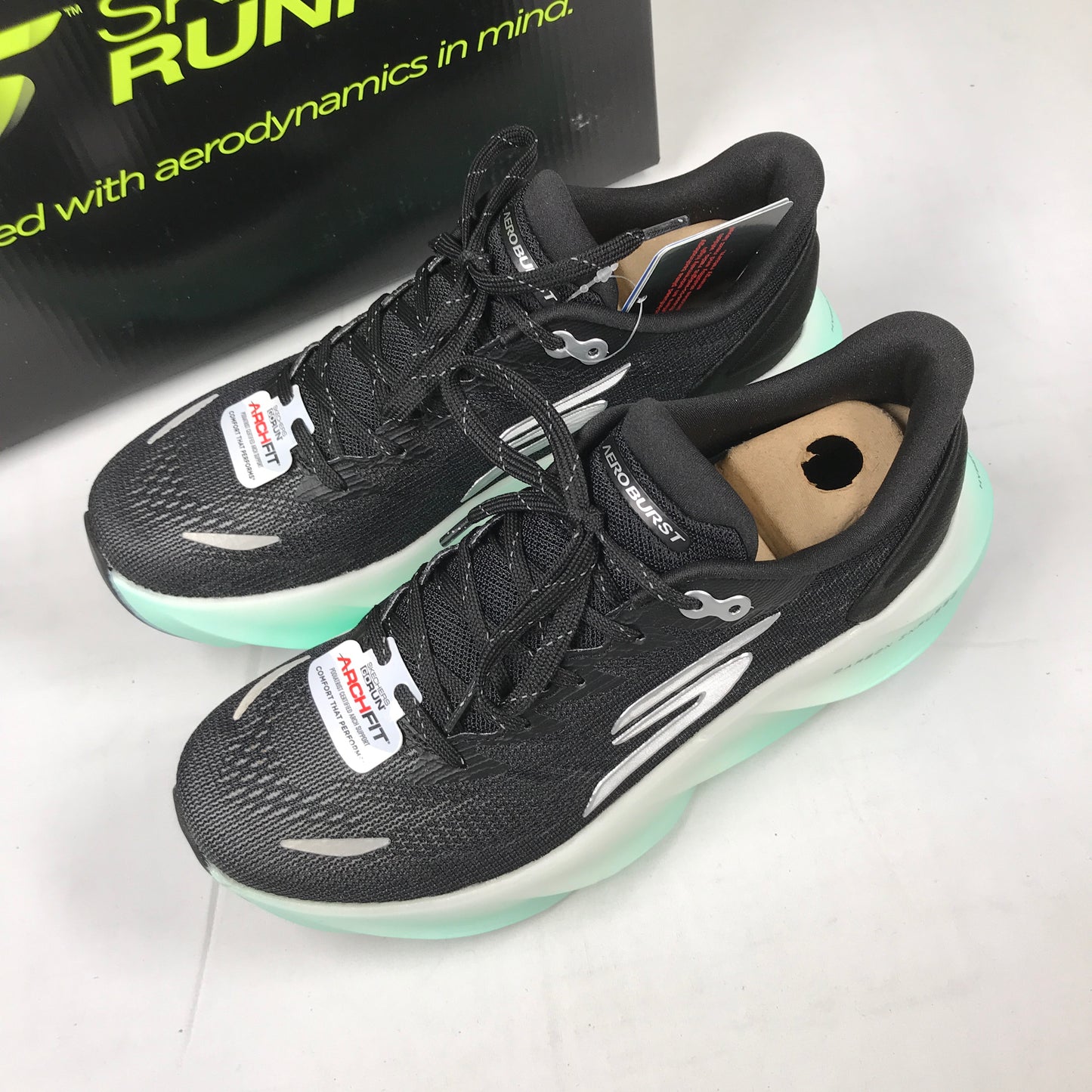 Sketchers Aero Burst Women's Running Shoes