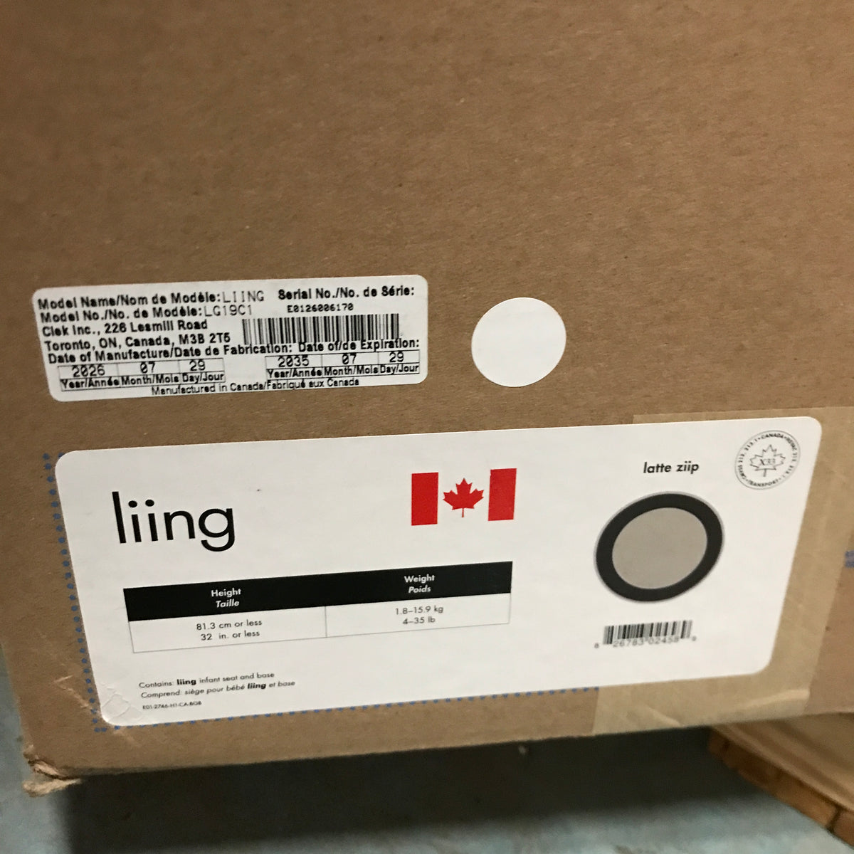 clek liing Infant Car Seat in latte ziip