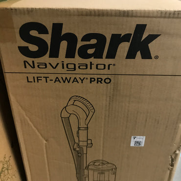 Shark Navigator Lift-Away PRO Vacuum