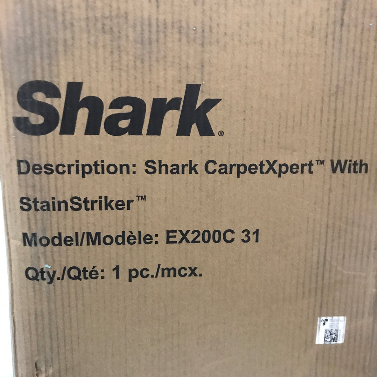 Shark CarpetXpert StainStriker Carpet & Upholstery Cleaner, 2 Tools, EX200C