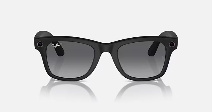 Ray-Ban Meta Wayfarer AI Glasses