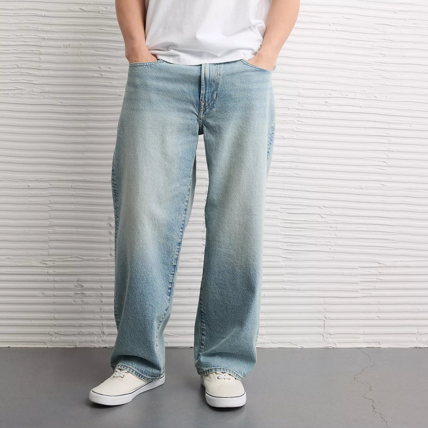 American Eagle AE Baggy Jean - Light Vintage