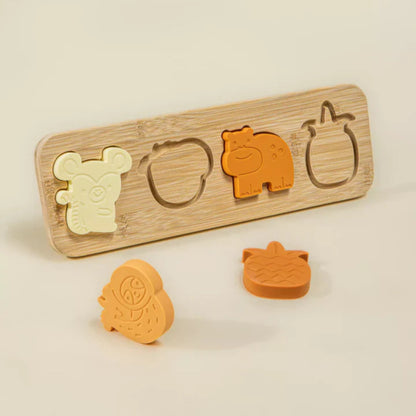 Coco Village Silicone Puzzle on Wooden Plate - Jungle