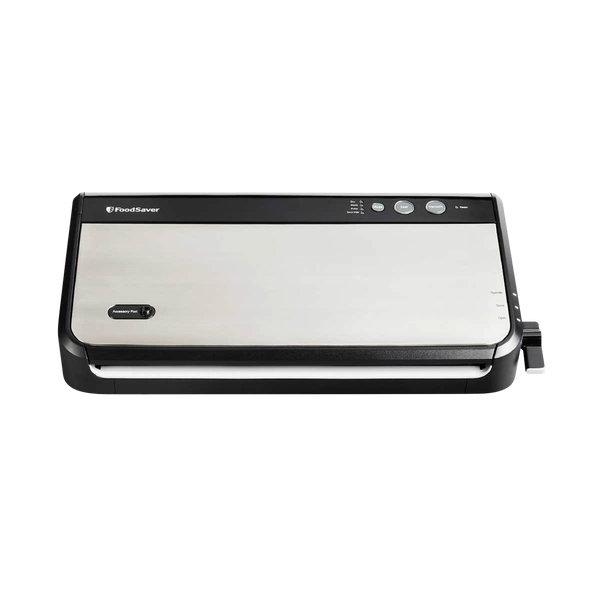 FoodSaver Vacuum Sealing System with Handheld Sealer Attachment