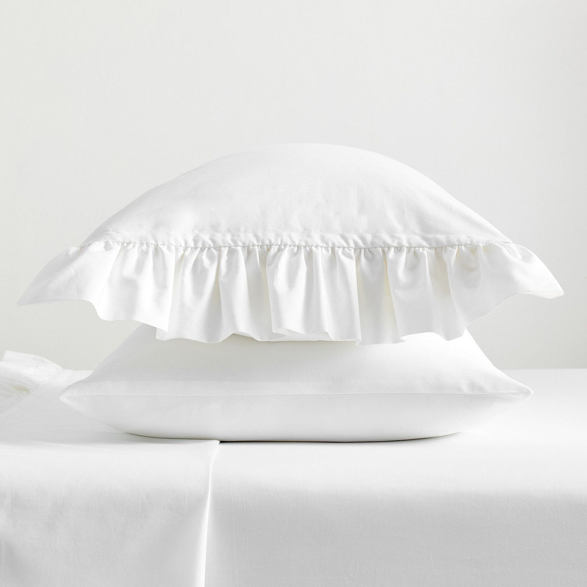 Pottery Barn 400-Thread-Count Ruffle Percale Sheet Set - Queen