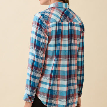 Northern Reflections Button Front Classic Plaid Shirt