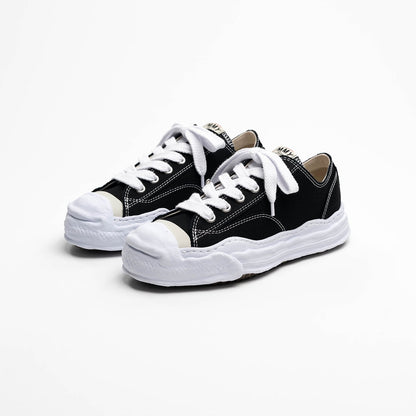 Maison MIHARA YASUHIRO "HANK" OG Sole Canvas Low-top Sneaker - Black