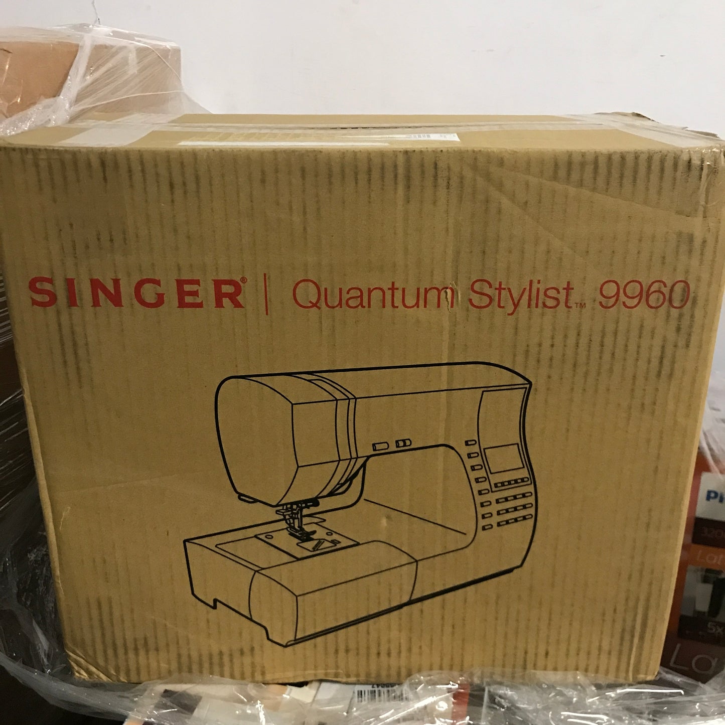 SINGER Quantum Stylist 9960 Sewing Machine with Extension Table