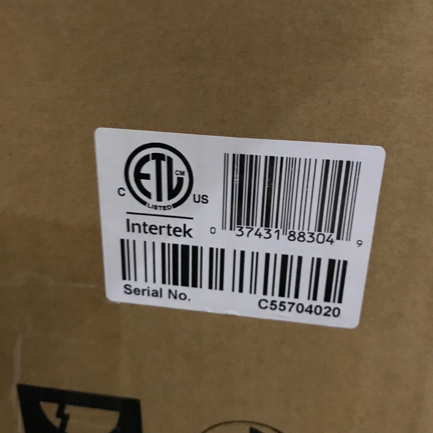 SINGER Quantum Stylist 9960 Sewing Machine with Extension Table