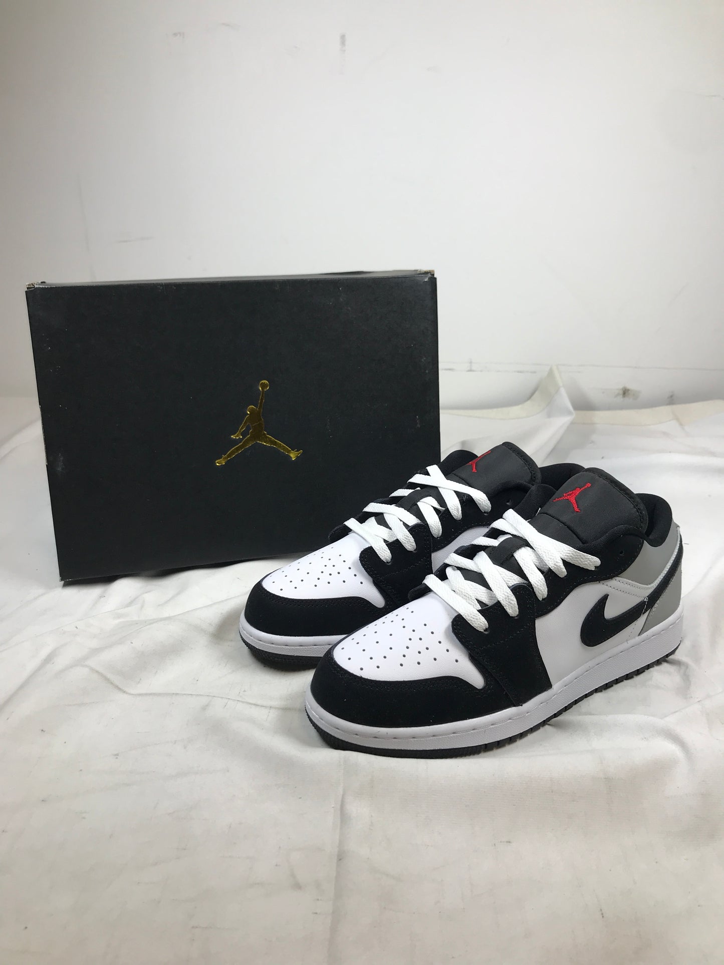 Air Jordan 1 Low SE GS - YOUTH
