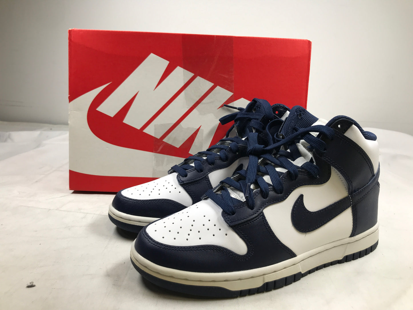 Nike Dunk High Retro