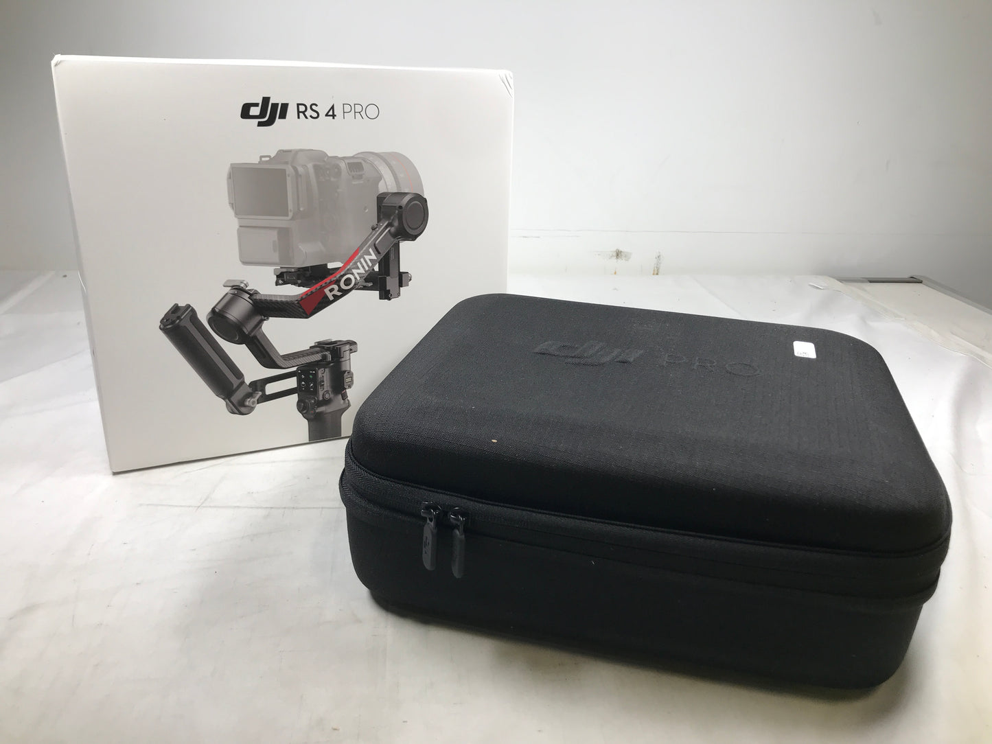 DJI RS 4 Pro Premium Stabilizer