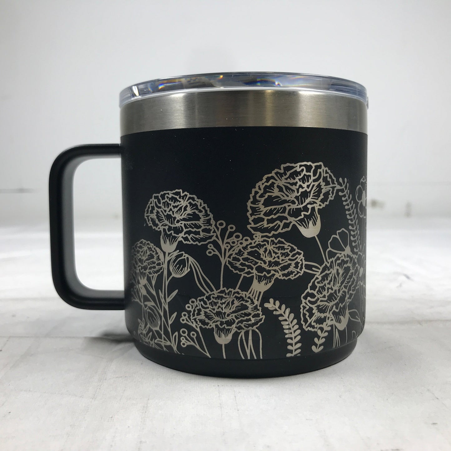 YETI Rambler 414 mL Stackable Mug with MAGSLIDER™ Lid with Flowers Pattern