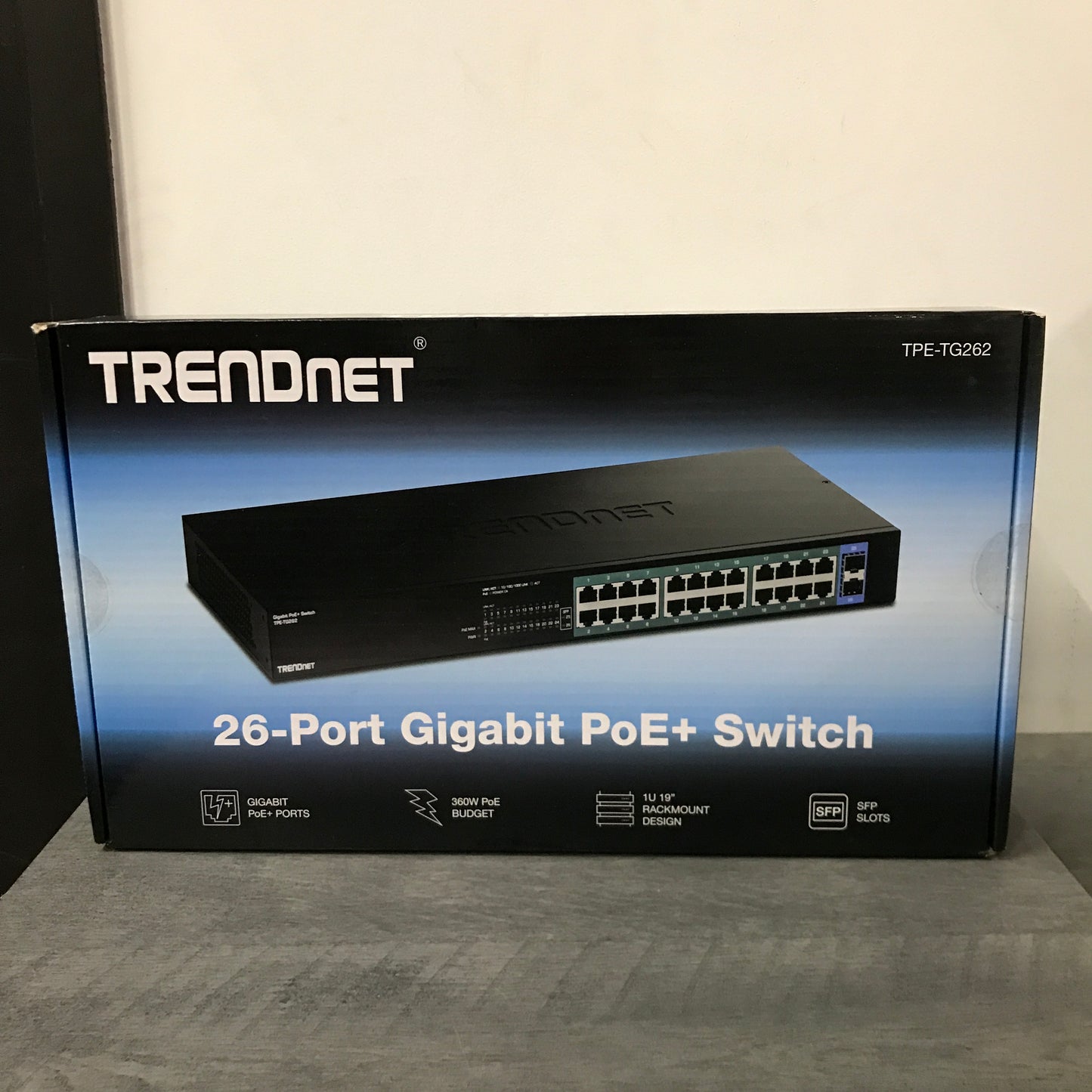 TRENDnet 26-Port Gigabit PoE+ Switch