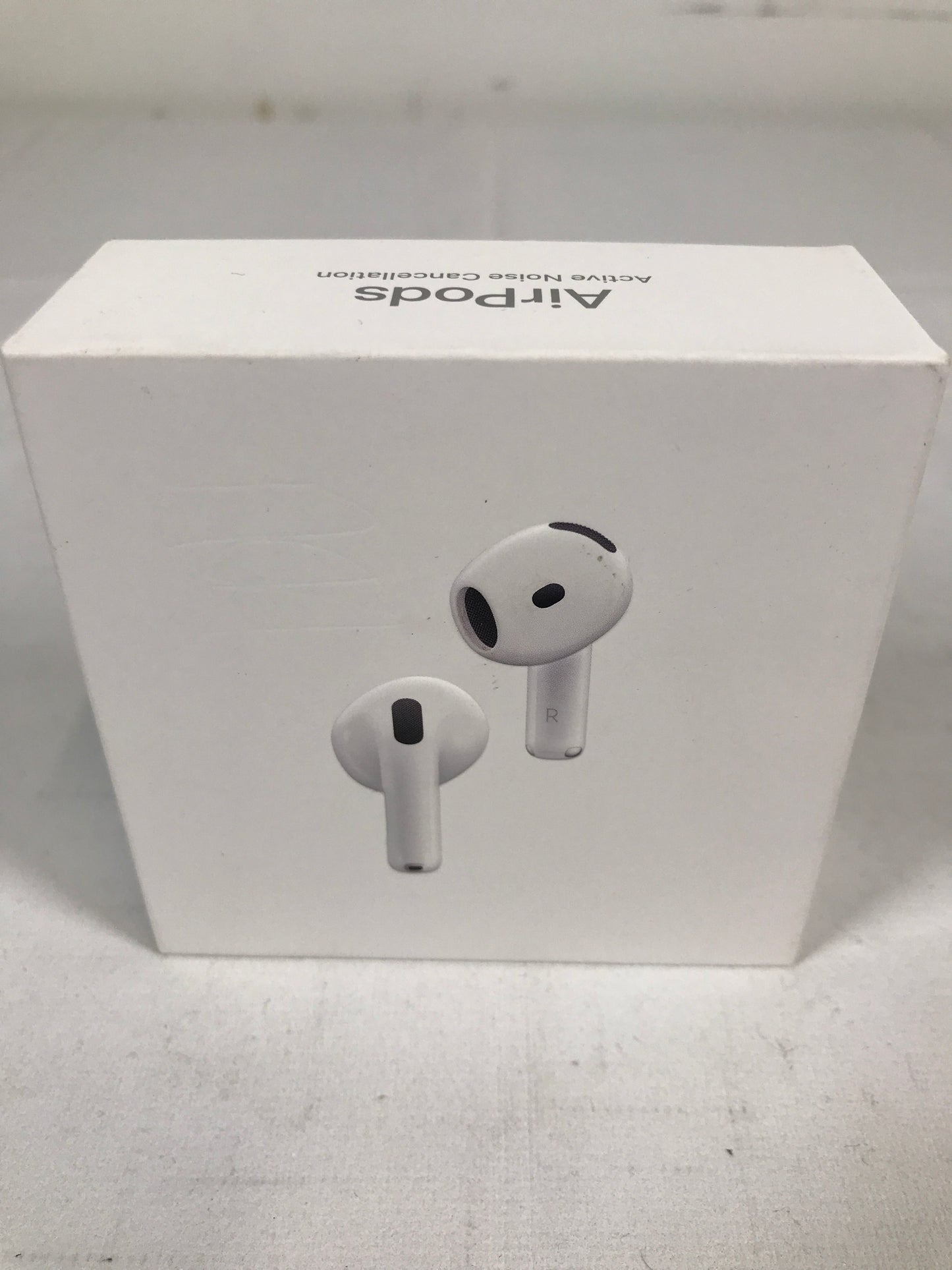 Apple Airpods 4 with Active Noise Cancellation