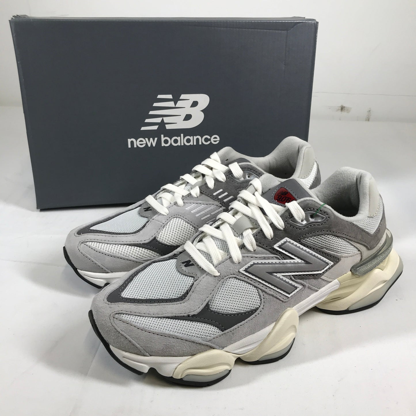 New Balance U9060GRY MENS Running Shoes