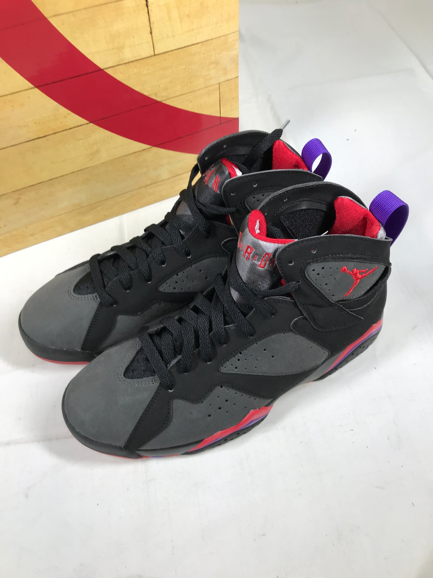 Jordan Defining Moments Pack (7/7)