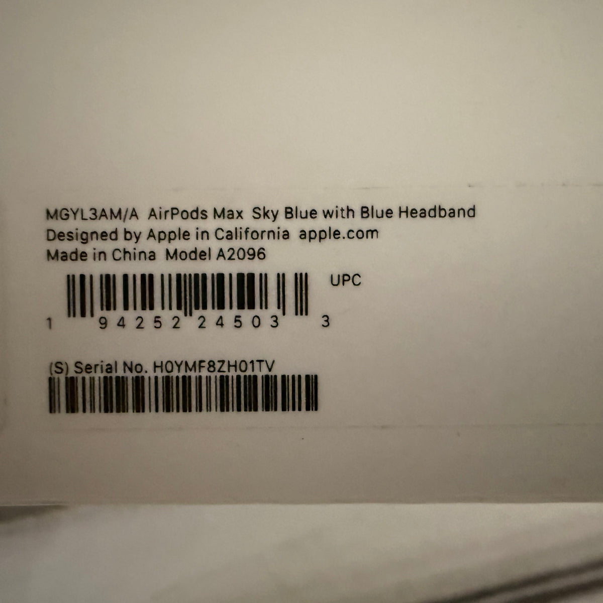 Apple AirPods Max Over-Ear Noise Cancelling Bluetooth Headphones - Sky Blue