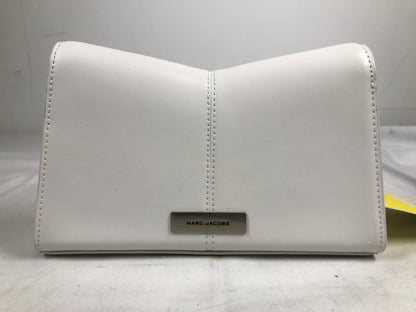 Marc Jacobs The St. Marc Chain Wallet - White