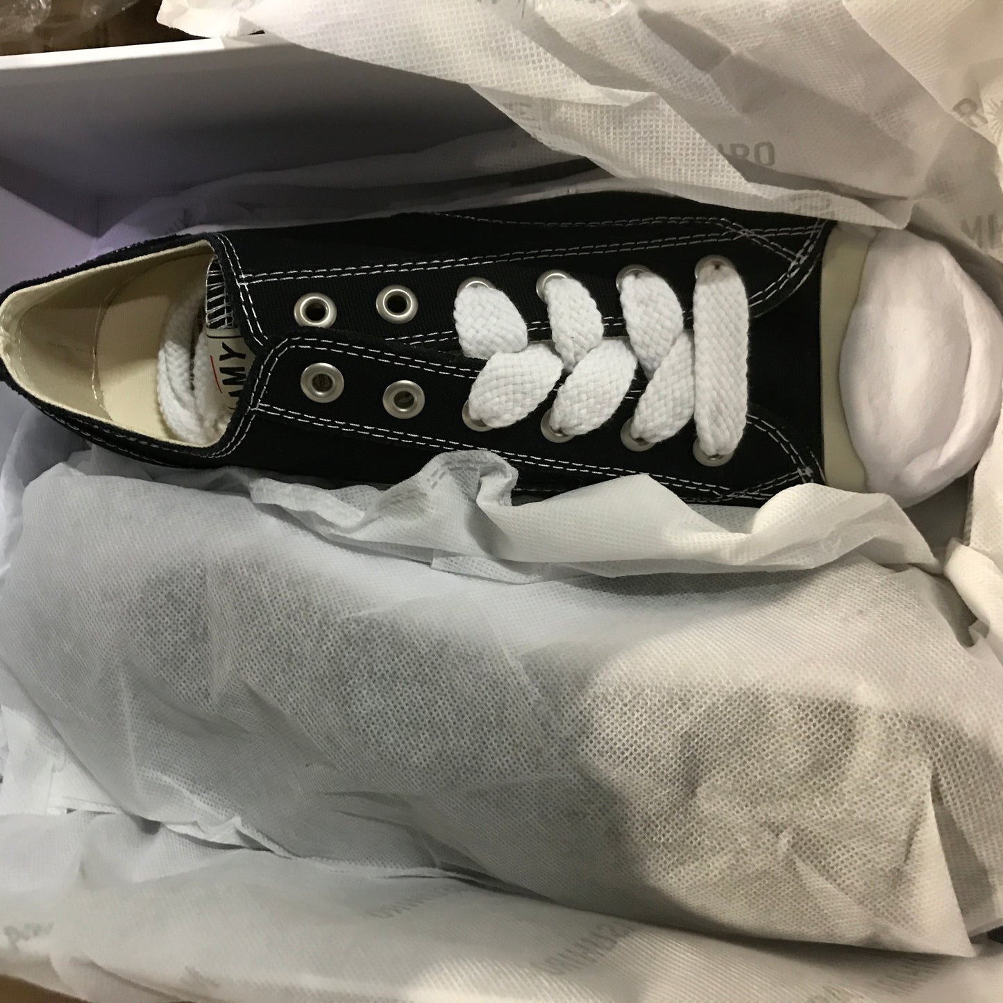 Maison MIHARA YASUHIRO "HANK" OG Sole Canvas Low-top Sneaker - Black