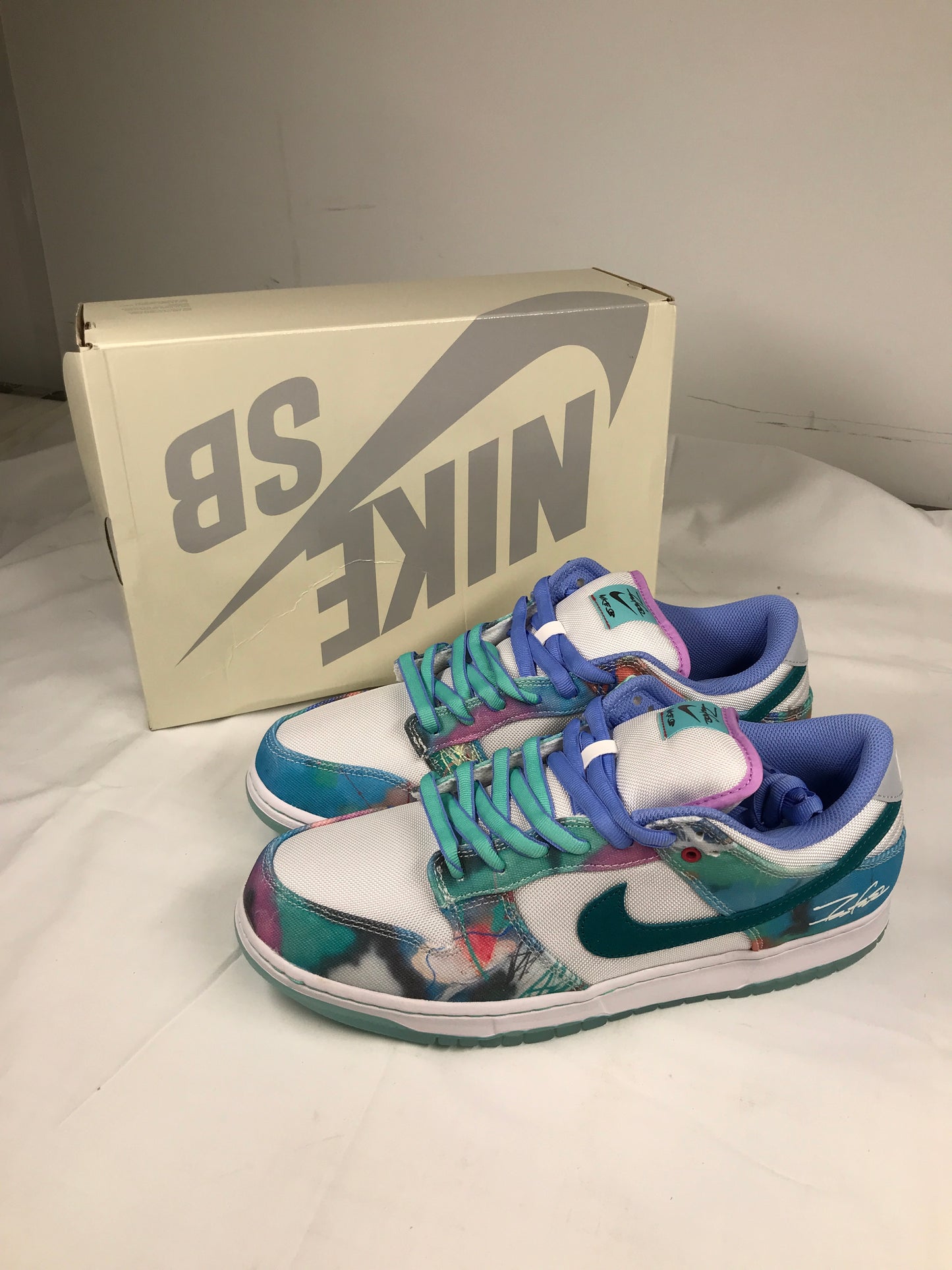 Nike SB Dunk Low Futura Laboratories Bleached Aqua