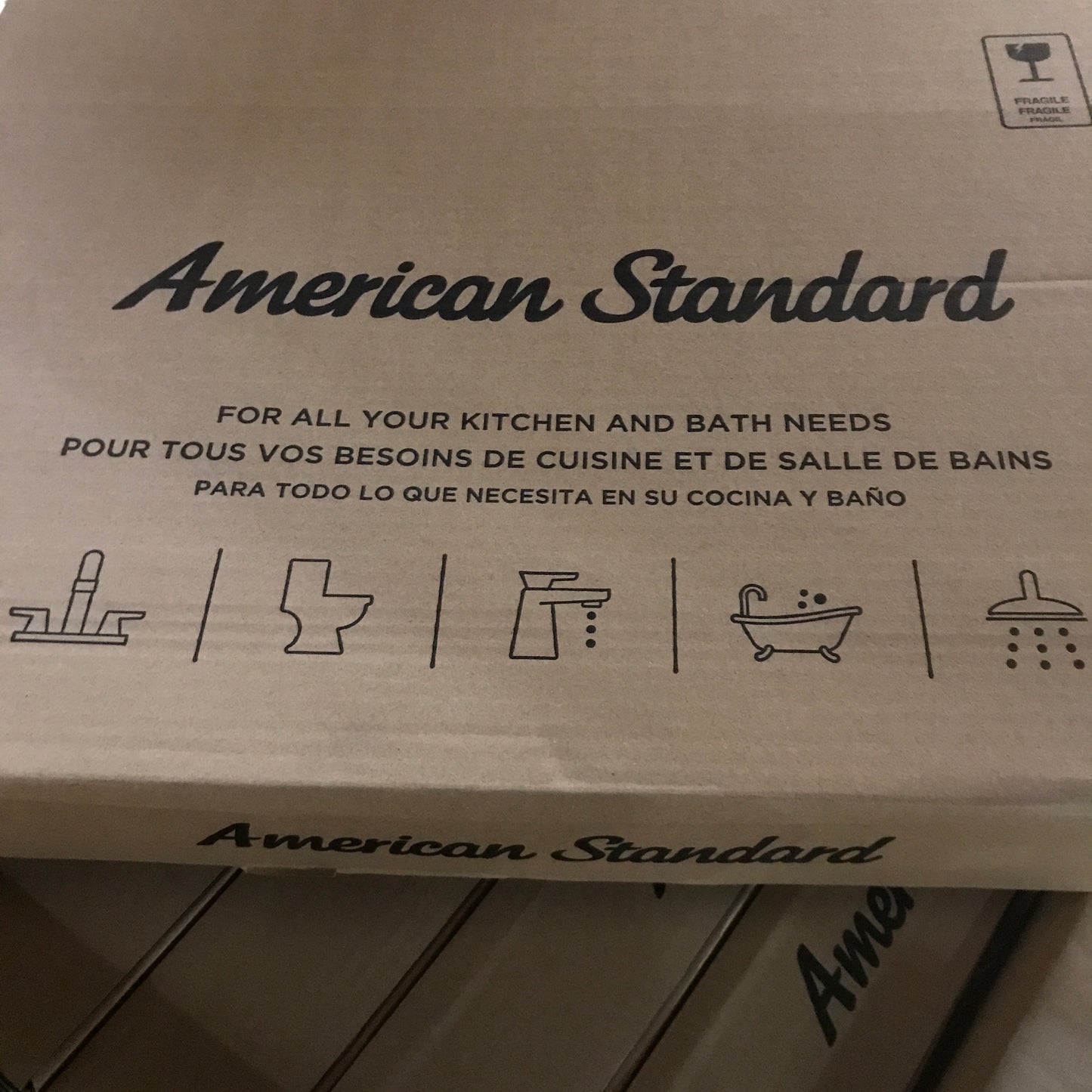 American Standard Telescoping Slow-Close Easy Lift-Off Elongated Toilet Seat