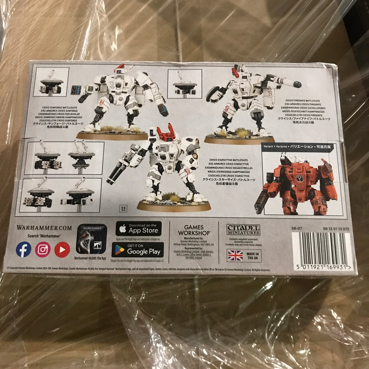 Warhammer 40,000: T'Au Empire - Crisis Battlesuits