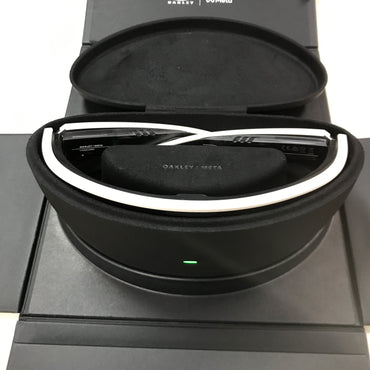 Oakley Meta Vanguard AI Glasses - Prizm Black Lenses / White Frame
