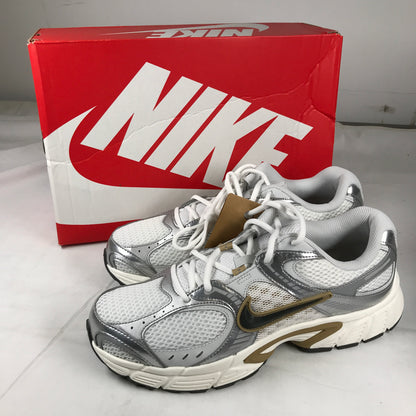 Nike  V5 RNR Parachute Beige Metallic Pewter