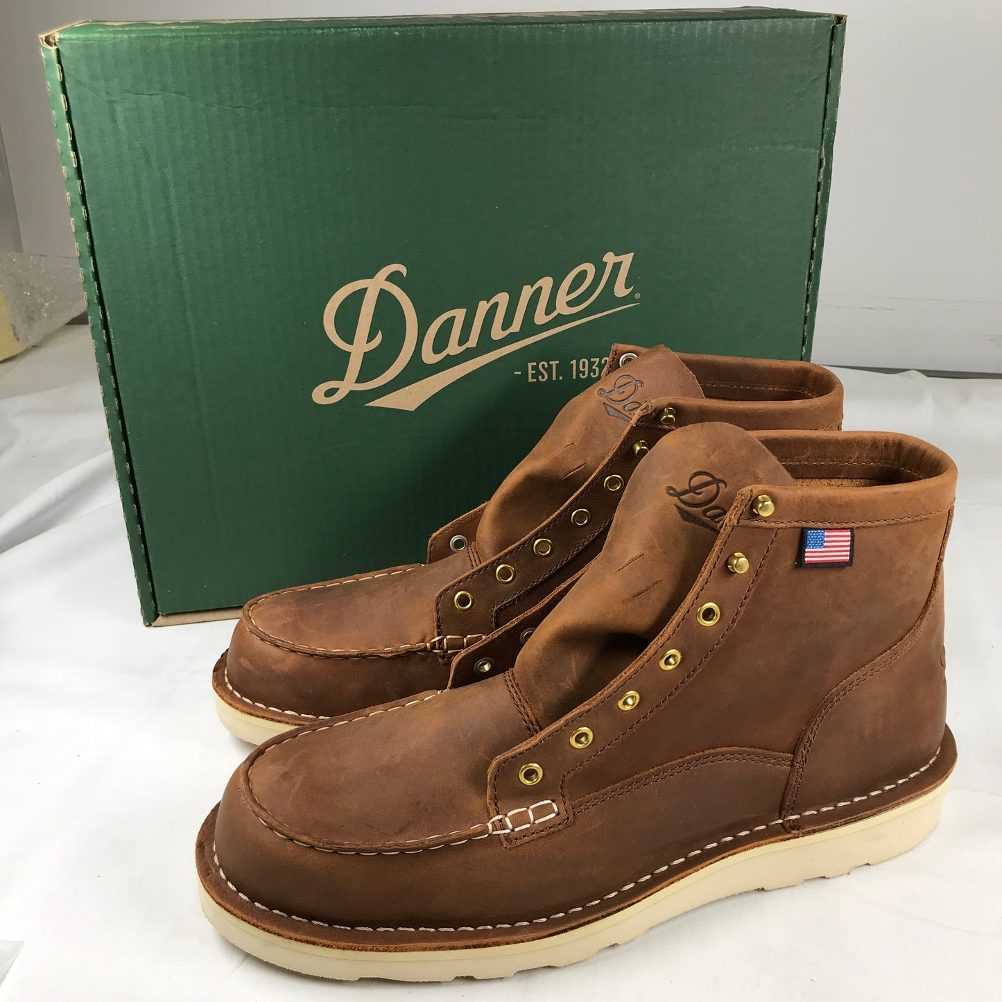 Danner Bull Run Moc Toe Men's 6" Tobacco Work Boots
