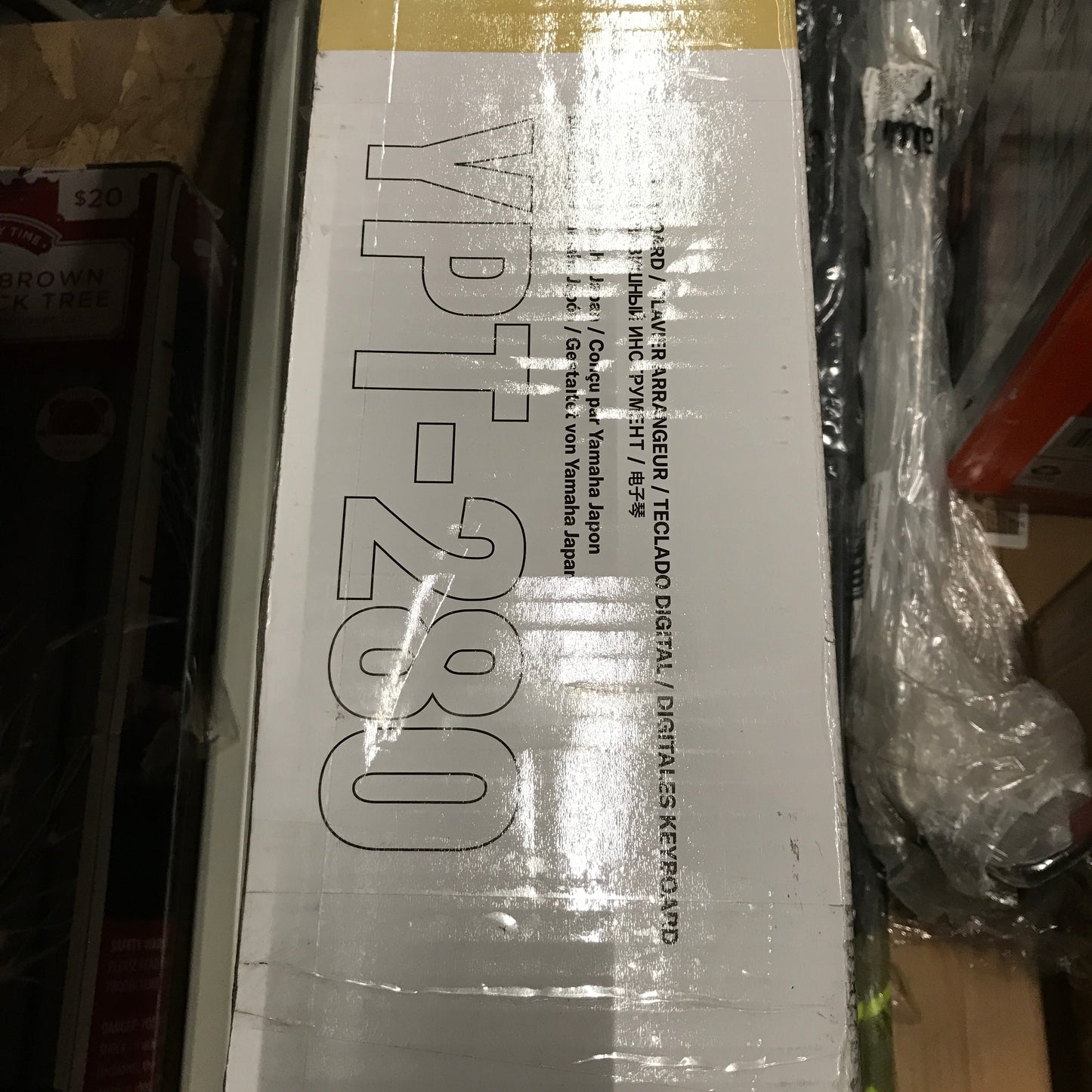 Yamaha YPT-280 61-Key Beginners Portable Keyboard