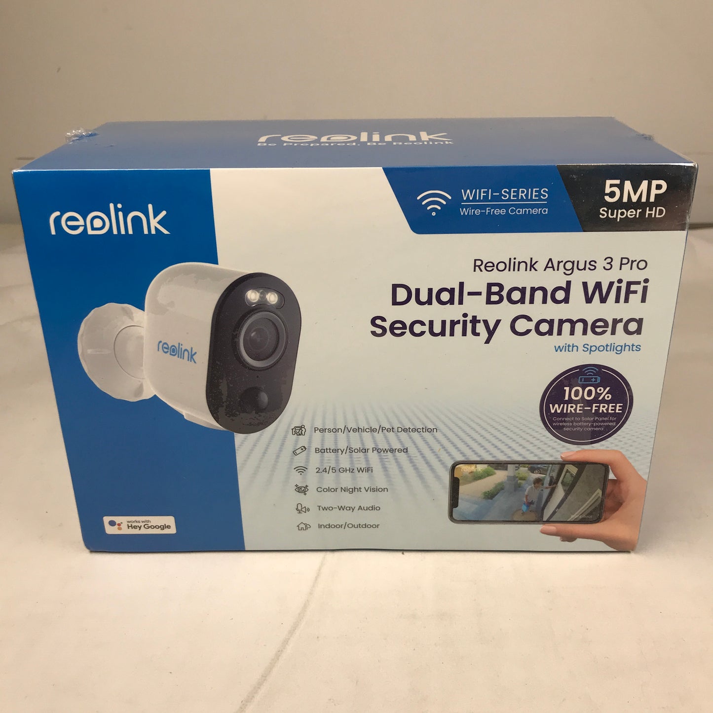 Reolink Argus 3 Pro - 5MP Dual-Band Wi-Fi Battery Camera with Spotlight