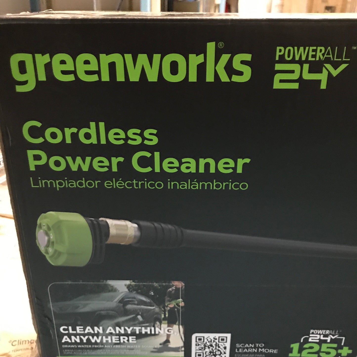 Greenworks 24V 600 PSI 0.8 GPM Cordless Pressure Washer